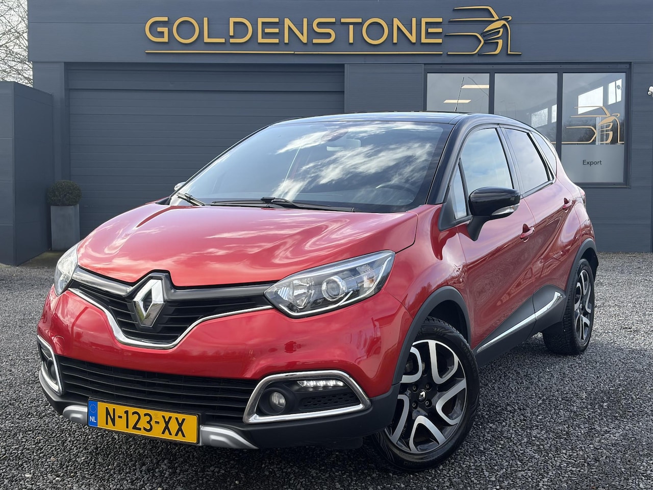 Renault Captur - 1.2 TCe Xmod 2e Eigenaar,Automaat,Navi,Camera,Trekhaak,Stoelverw,Keyless,Pdc,Halfleder,120 - AutoWereld.nl