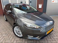 Ford Focus Wagon - 1.0 First Edition / 1e Eig / Navi / PDC / Park Assist / Clima / Cruise / NAP