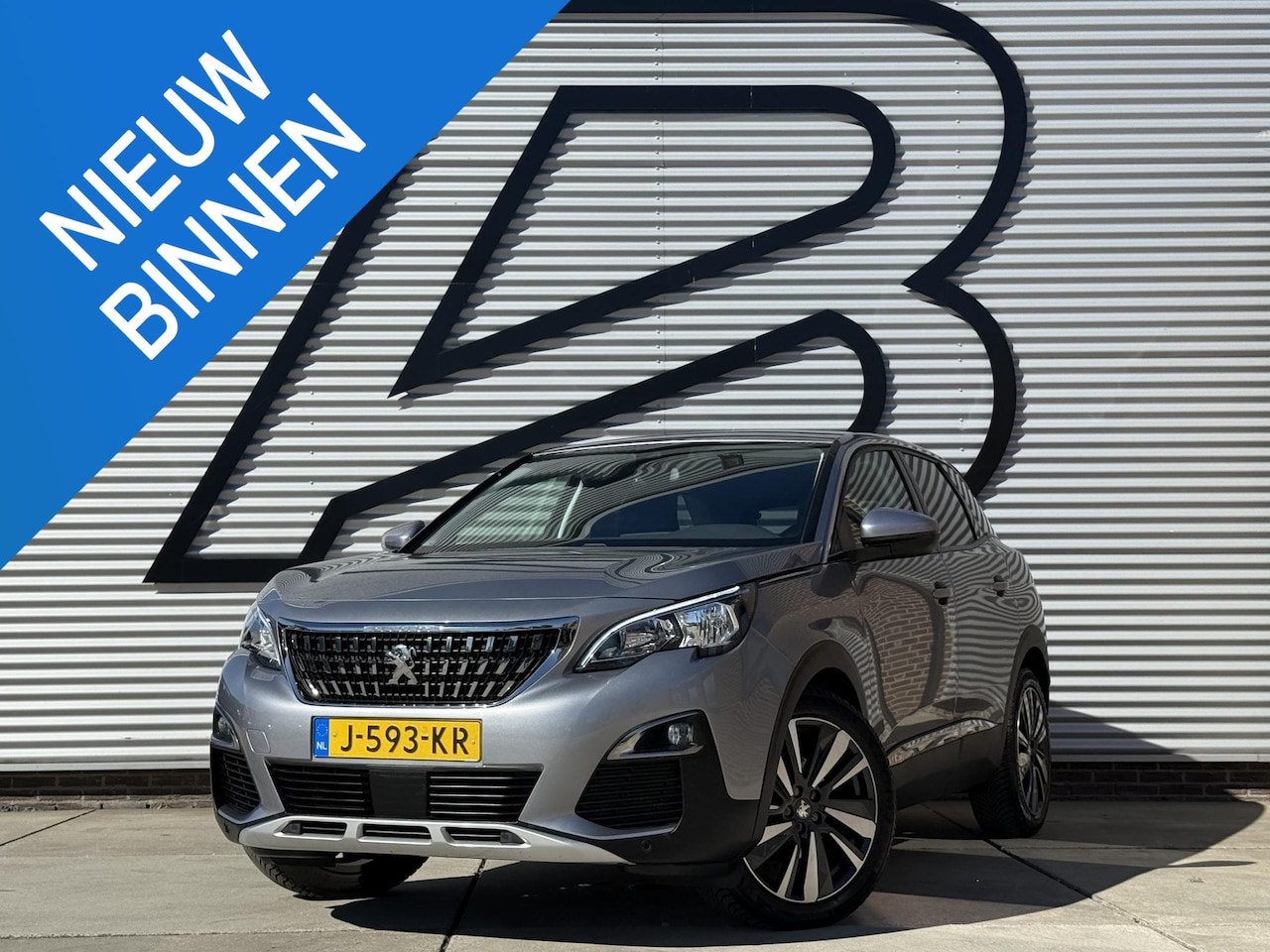 Peugeot 3008 - 1.2 PureTech Blue Lease Premium Avantage 1e Eigenaar|Navi|Camera|D-riem vv in 2024|Carplay - AutoWereld.nl