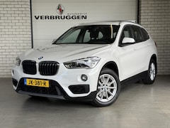 BMW X1 - sDrive20i Centennial Executive | Trekhaak | Leder | Stoel&Stuurverw. | Volledig onderh. |