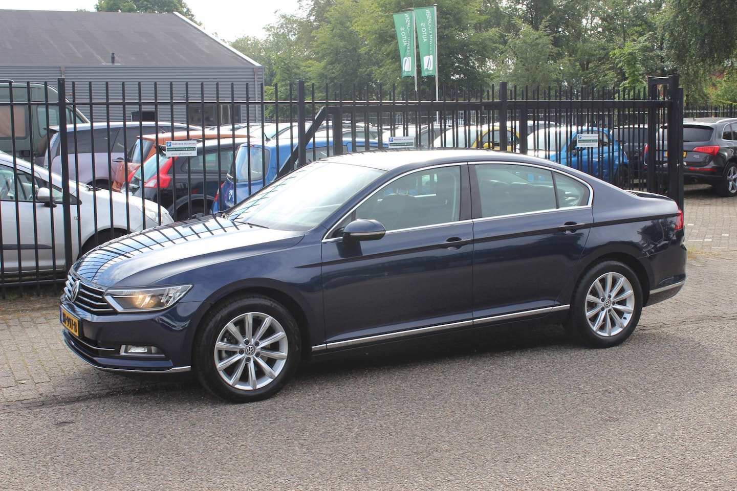 Volkswagen Passat - 1.4 TSI Highline 1.4 TSI Highline, Sedan! - AutoWereld.nl