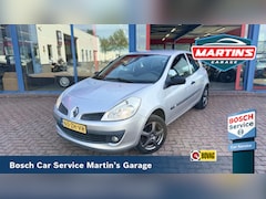 Renault Clio - 1.2-16V Special Line