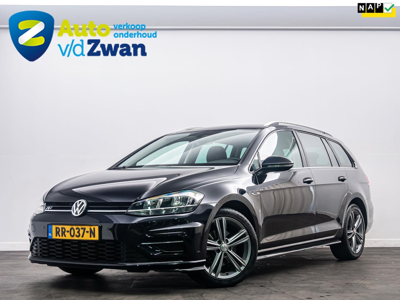 Volkswagen Golf Variant - 1.0 TSI Highline Business R-Line - AutoWereld.nl