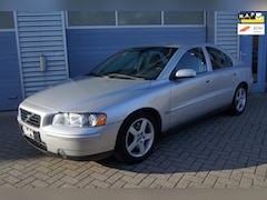 Volvo S60 - 2.4 T5 Turbo 260PK Automaat | Leder | Nette Auto | NAP | LPG G3