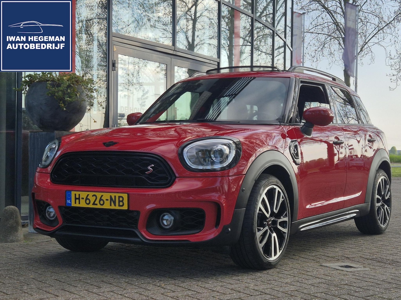 MINI Countryman - Mini 2.0 Cooper S JCW Hammersmith | Panoramadak | Leder | PDC | ECC | LM Velgen | Stoelver - AutoWereld.nl