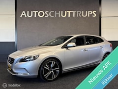 Volvo V40 - 1.6 T2 Momentum LMV / NAVI / AIRCO / CRUISE / NETTE AUTO /