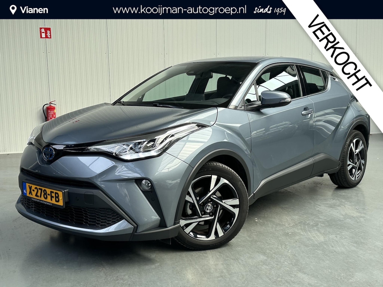 Toyota C-HR - 1.8 Hybrid Dynamic slechts 15000km! Trekhaak, 1e eigenaar - AutoWereld.nl