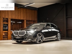 BMW 5-serie Touring - 530e M Sport Edition Panoramadak | H&K | Stoelventilatie