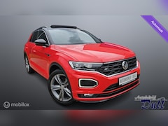Volkswagen T-Roc - 1.5 Tsi DSG R-Line Panoramadak Virtualdash