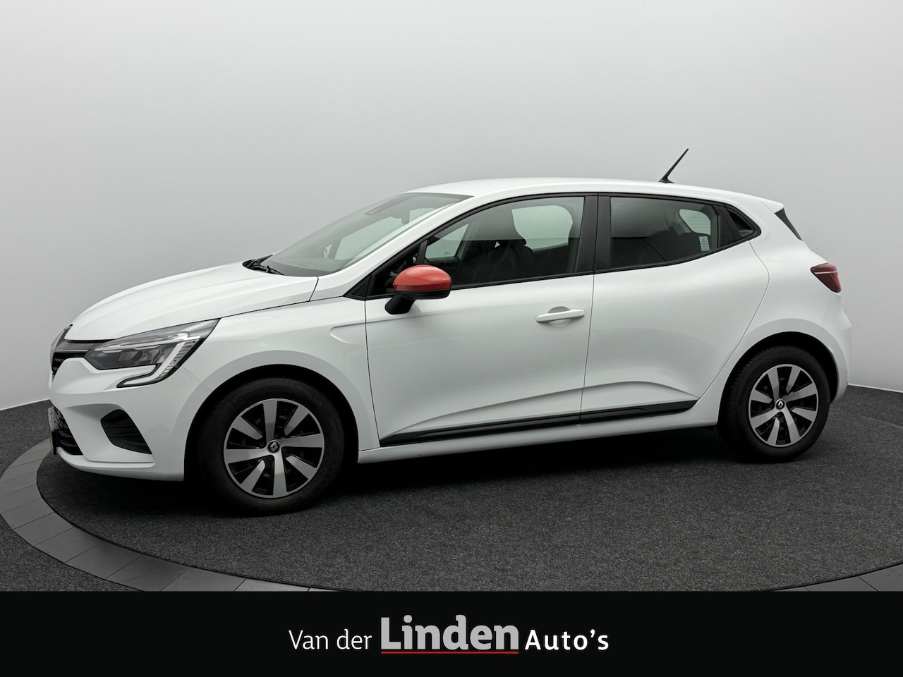 Renault Clio - 1.0 TCe 90 Equilibre | 22000KM | Led | Carplay&Android | DAB | All-Season Banden - AutoWereld.nl