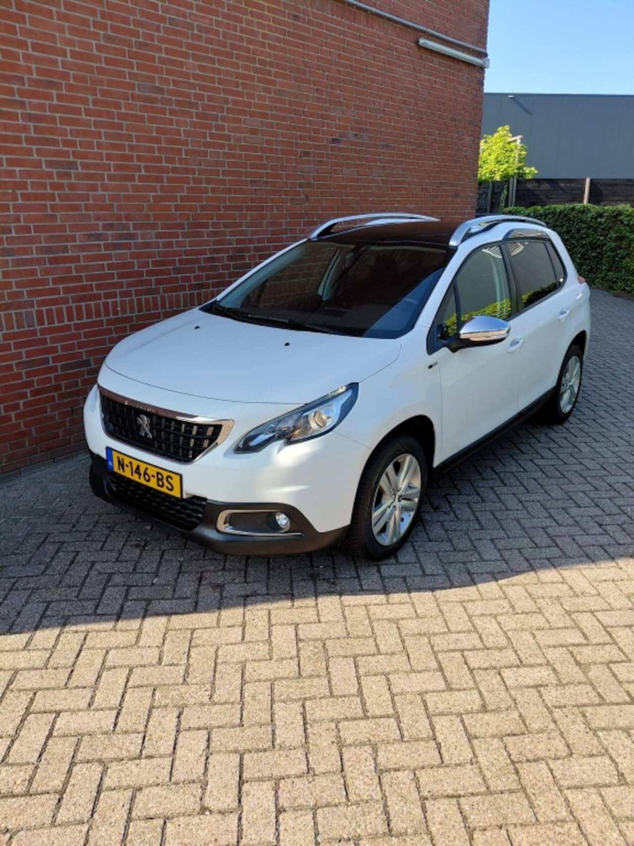 Peugeot 2008 - 1.2 PureTech Active 1.2 PureTech Active - AutoWereld.nl