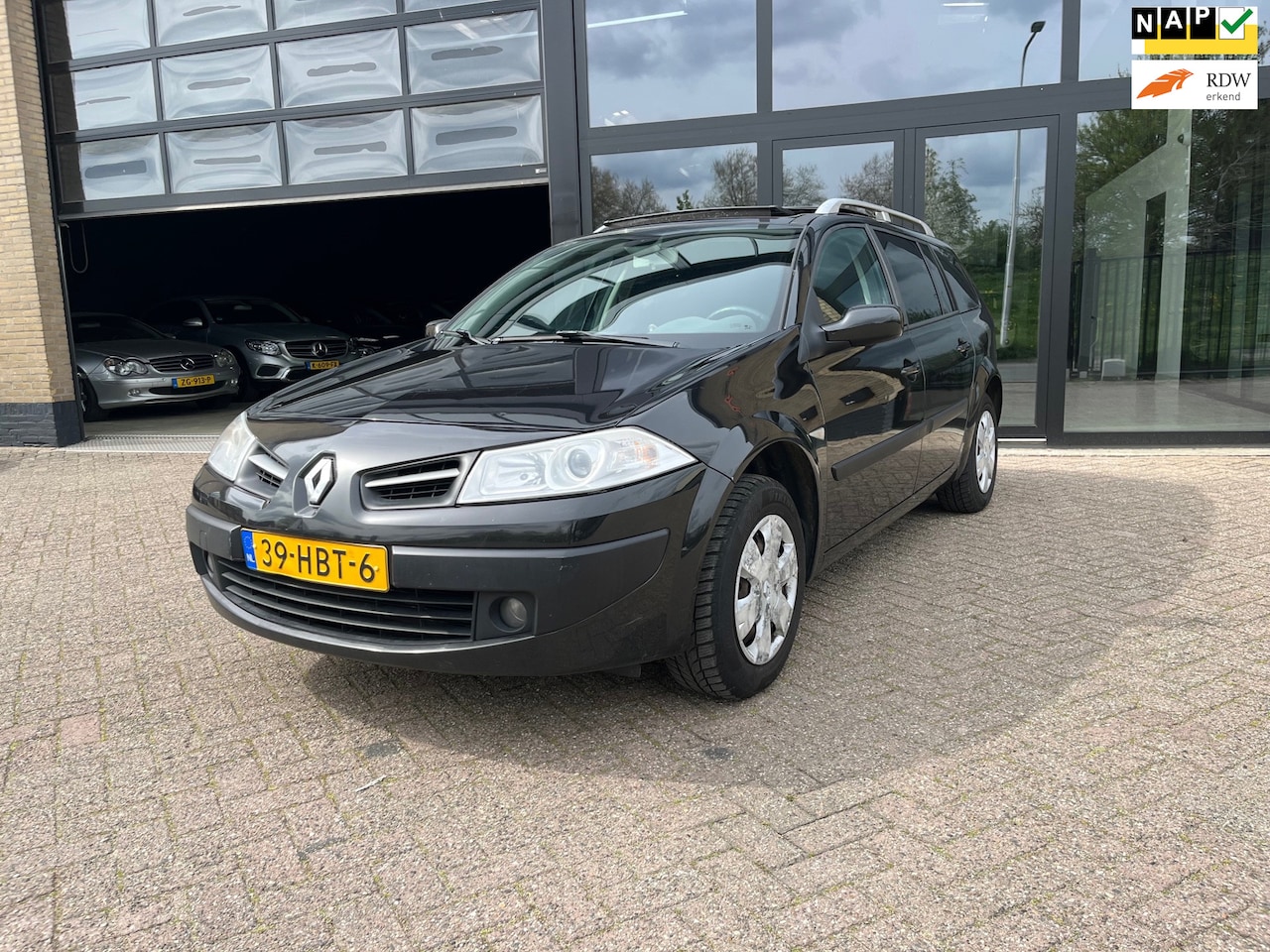 Renault Mégane Grand Tour - Business Line , APK 09-02-2027 - AutoWereld.nl