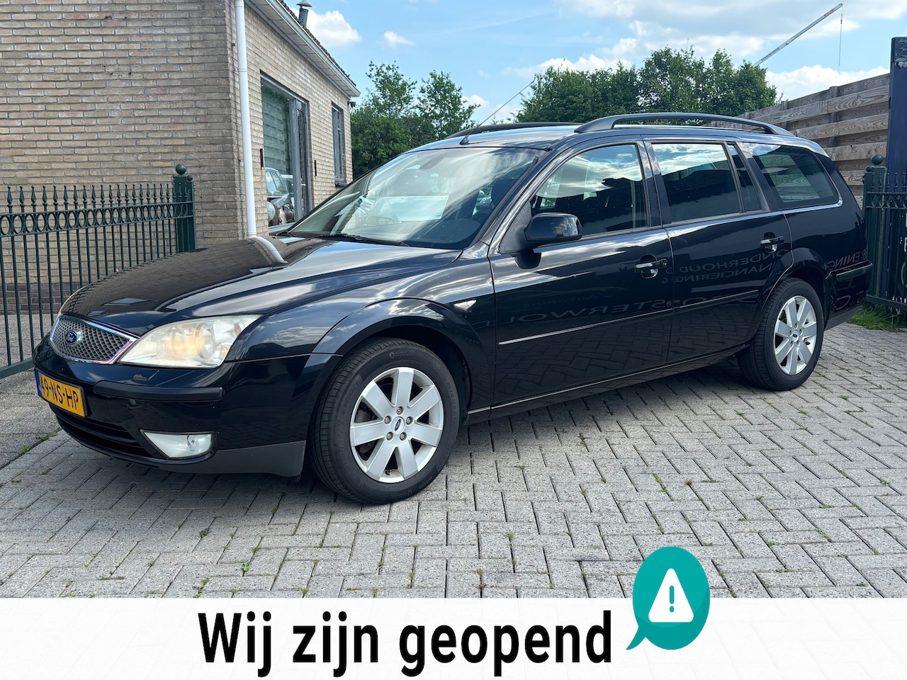 Ford Mondeo Wagon - 1.8-16V Trend | 1st eigenaar | lange apk | trekhaak | airco ! - AutoWereld.nl