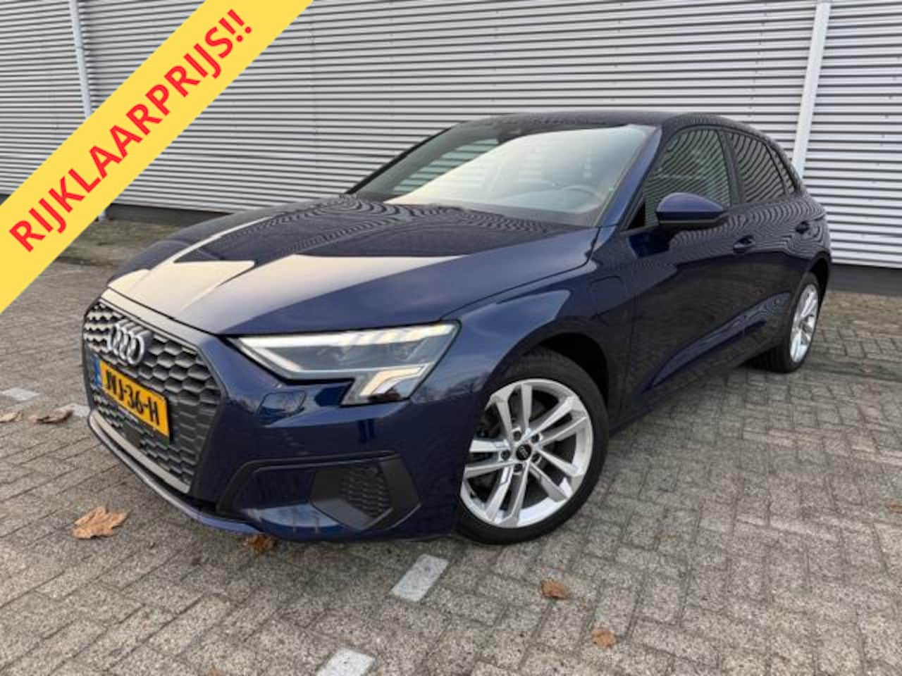 Audi A3 Sportback - 40 TFSI e Advanced edition 40 TFSI e Advanced edition,trekhaak,Carplay,Navigatie,Cruisecontrol,Parkeersensoren,LED - AutoWereld.nl