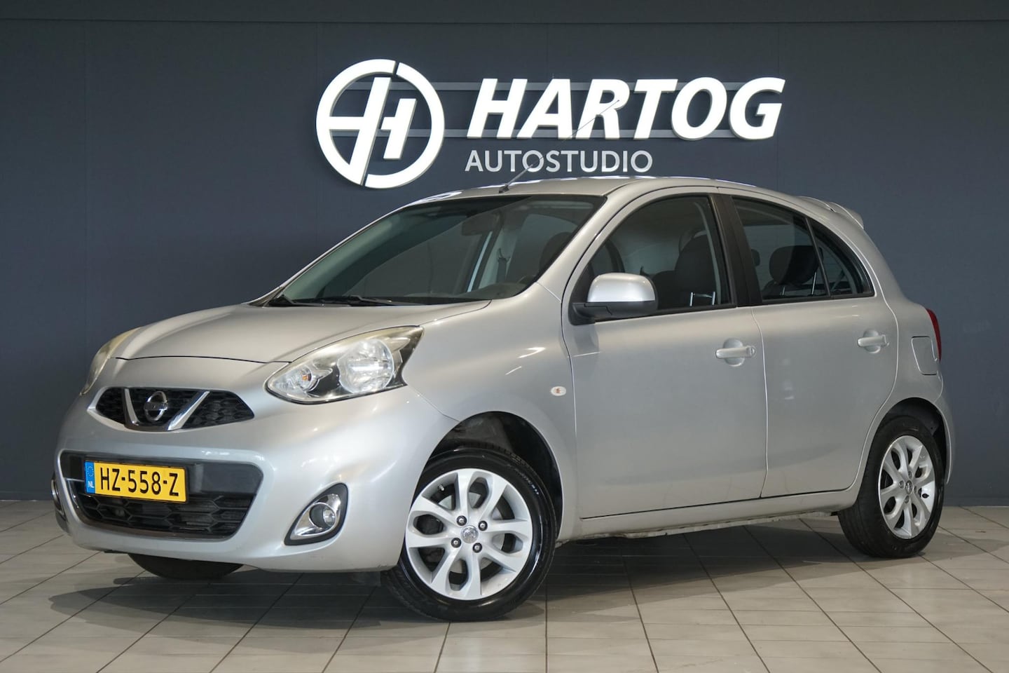 Nissan Micra - 1.2 Acenta + AIRCO / CRUISE CONTROL / BLUETOOTH - AutoWereld.nl