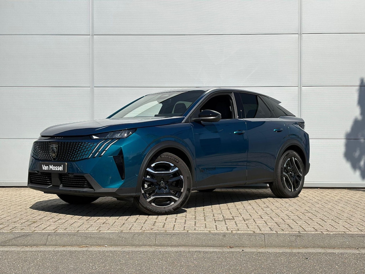 Peugeot 3008 - 1.6 plug-in Hybrid 195 Allure | 360 camera | Draadloze Apple Carplay/Android Auto | - AutoWereld.nl