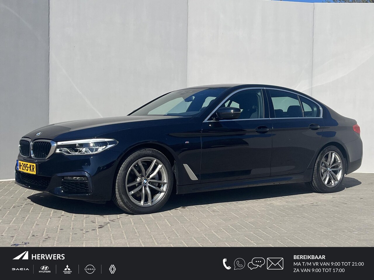BMW 5-serie - 520i High Exec M - Sport / Elektrische stoelen met geheugenfunctie / Stoelverwarming / Led - AutoWereld.nl