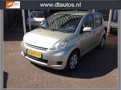 Daihatsu Sirion 2 - 1.3-16V Sense apk airco