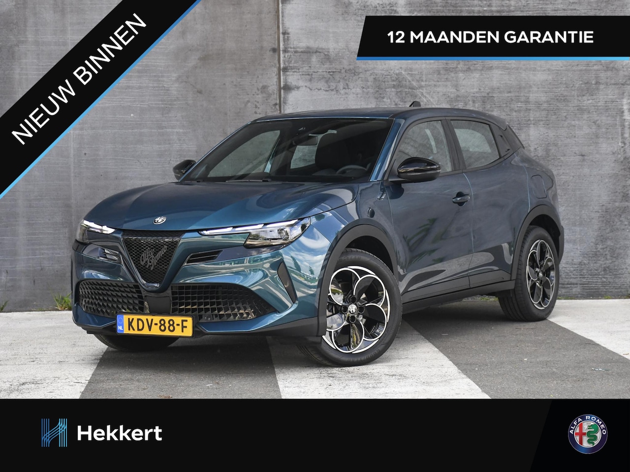 Alfa Romeo Junior - Elettrica 54 kWh 156pk Automaat 18''LM | PDC ACHTER | ADAPT. CC | STANDKACHEL | APPLE-CARP - AutoWereld.nl