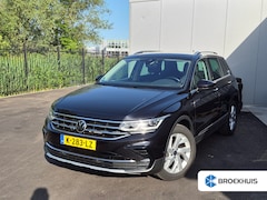 Volkswagen Tiguan - 1.5 TSI Elegance 150Pk DSG/AUTO | Trekhaak | Achteruitrijcamera | Paarkeer assistent | App
