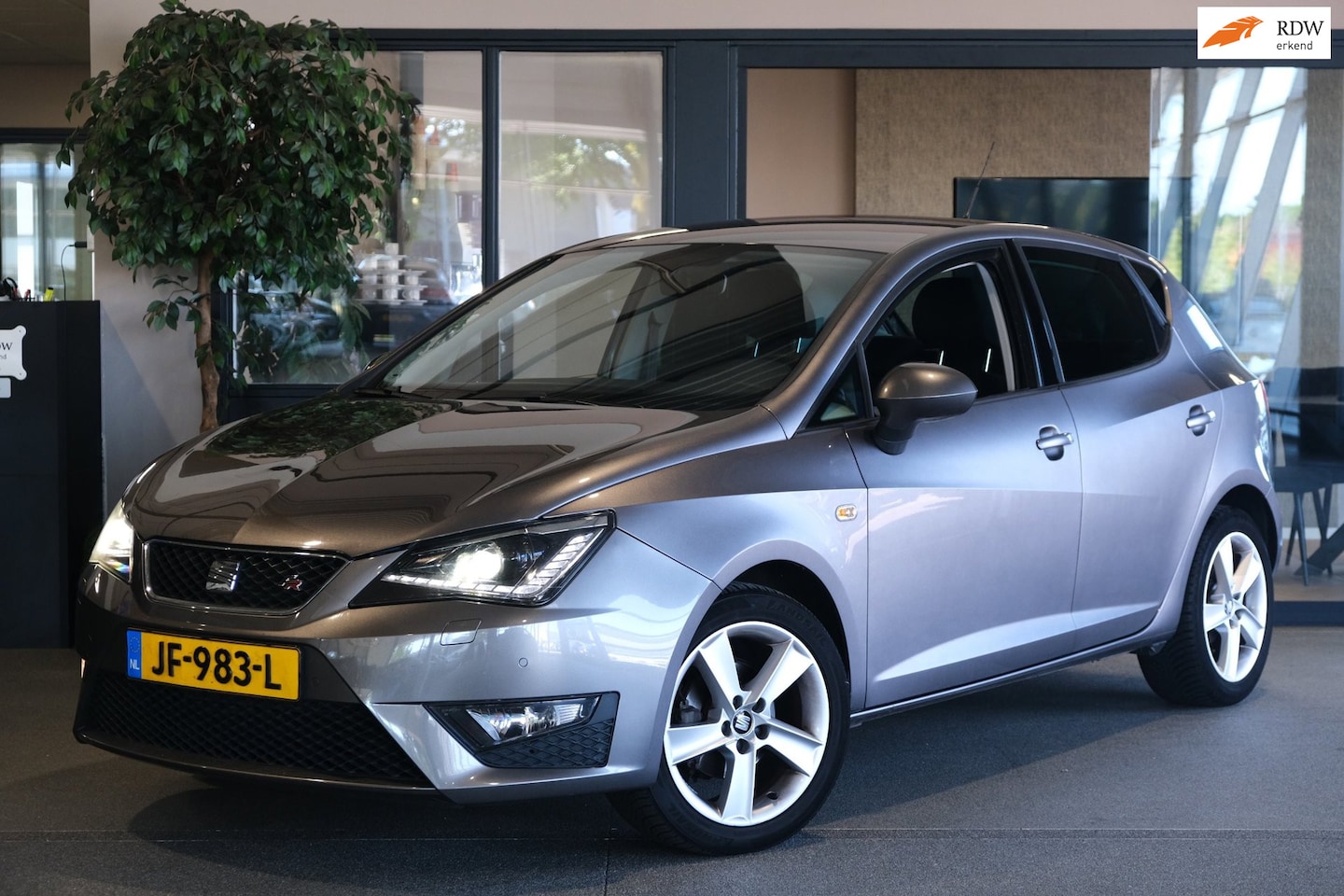 SEAT Ibiza - 1.0 EcoTSI FR Connect Airco Navi PDC - AutoWereld.nl