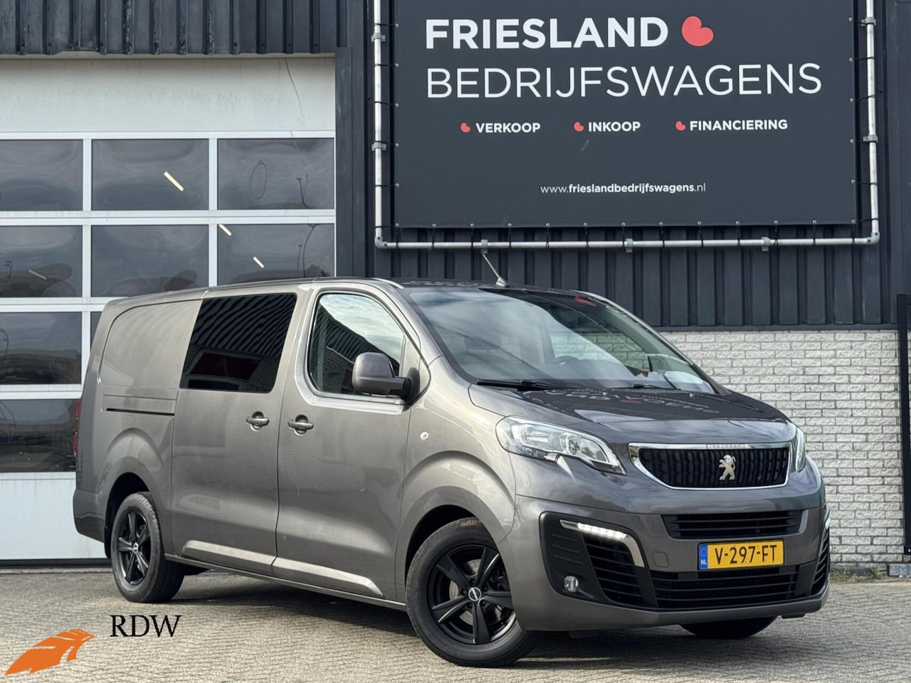 Peugeot Expert - Bestel 231L 2.0 BlueHDI 120 DC Pro - AutoWereld.nl
