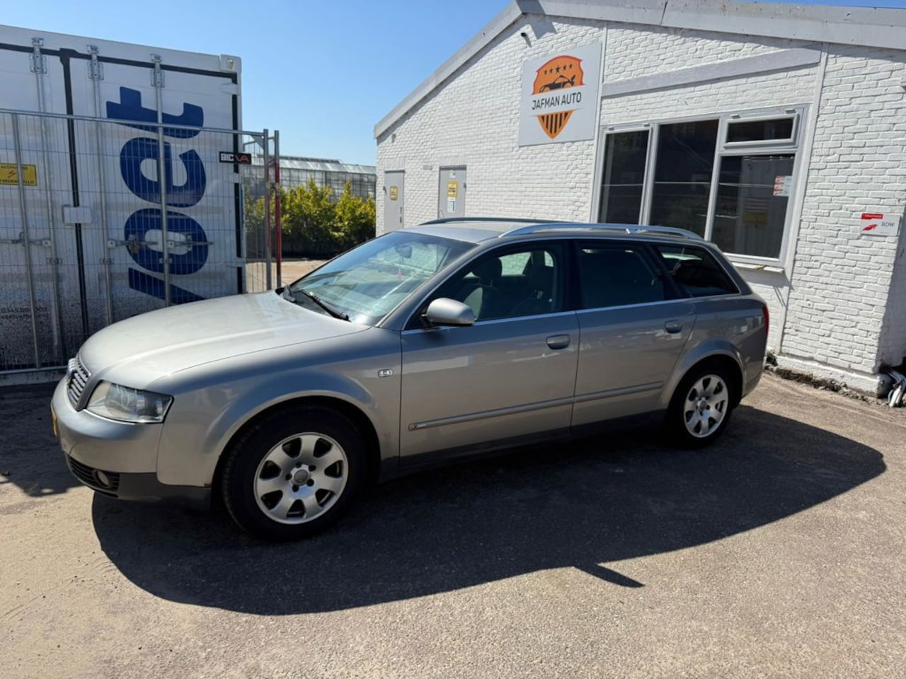 Audi A4 Avant - 2.0 Exclusive MT / AUTOMAAT /EXPORT/NAP - AutoWereld.nl
