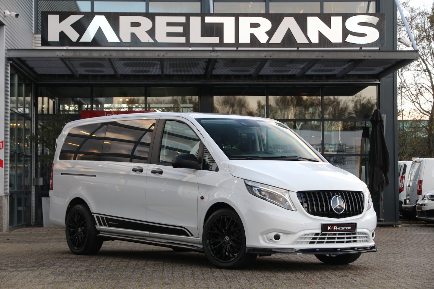 Mercedes-Benz Vito - 190PK CDI | Aut. | DC | L2H1 | Navi | Cruise | Airco.. - AutoWereld.nl