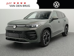 Volkswagen Tayron - R-Line Edition 1.5 eHybrid 272 PK | Trekhaak | Panoramadak | Stuur & Stoelverwarming |