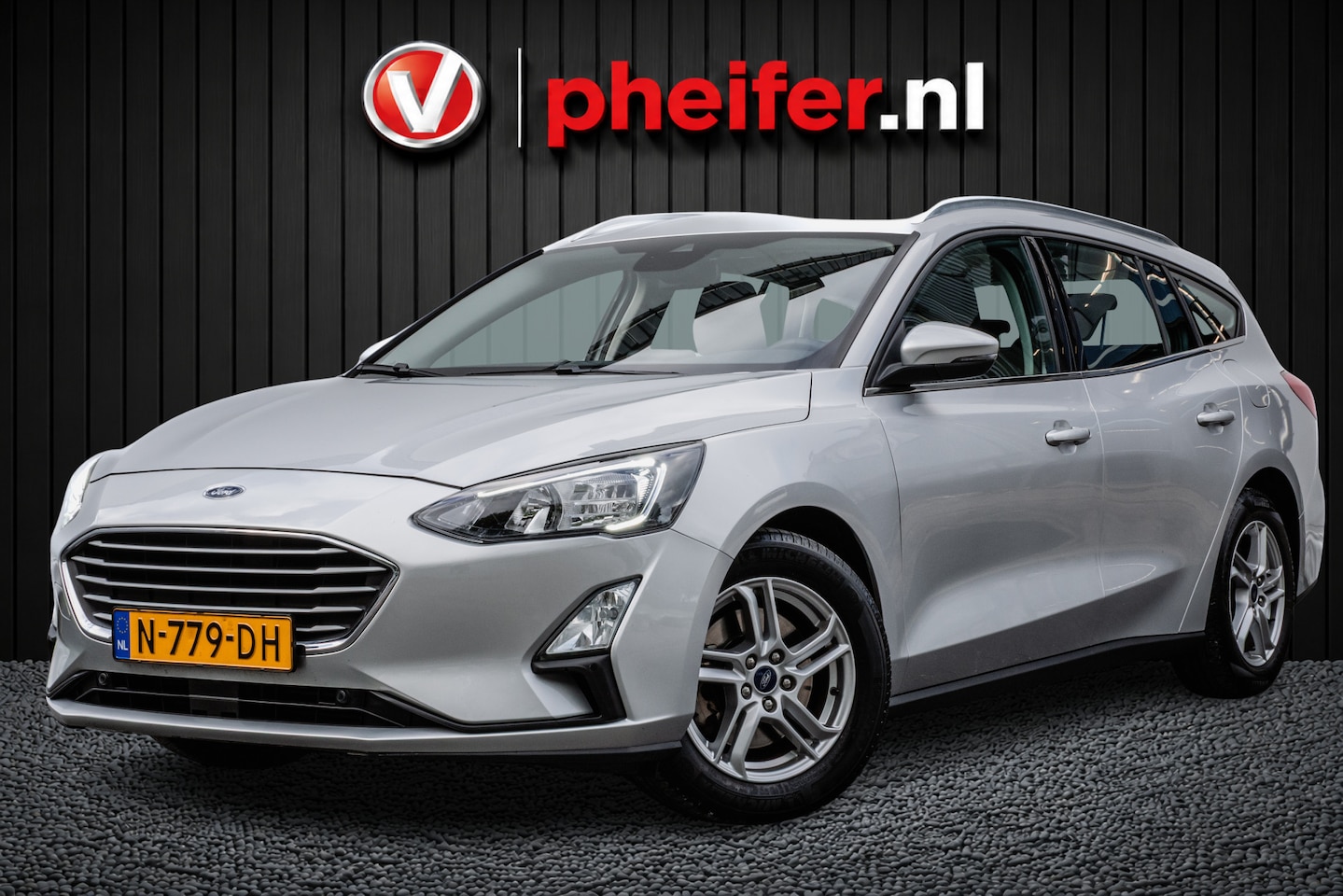Ford Focus Wagon - 1.0 EcoBoost Hybrid Trend Edition Business Camera/ DAB+/ Cruise control/ AGR stoel/ Carpla - AutoWereld.nl