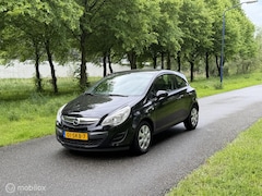 Opel Corsa - 1.4-16V Edition*VOL AUTOMAAT*NEW APK 06/27*AIRCO