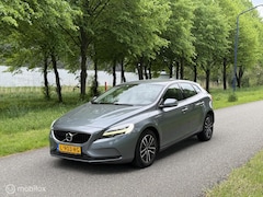 Volvo V40 - 2.0 D2 Inscription*PARKEERSENSOR*NAVI*CRUISE*AIRCO