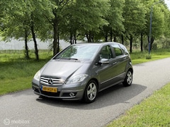 Mercedes-Benz A-klasse - 200 Avantgarde*AUTOMAAT*PARKEERSENSOREN*CRUISE