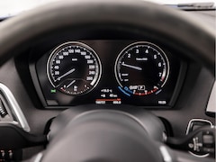 BMW 1-serie - 118i M Sport High Executive Automaat (GROOT NAVI, M PAKKET, VIRTUAL COCKPIT, LEDER, STOELV