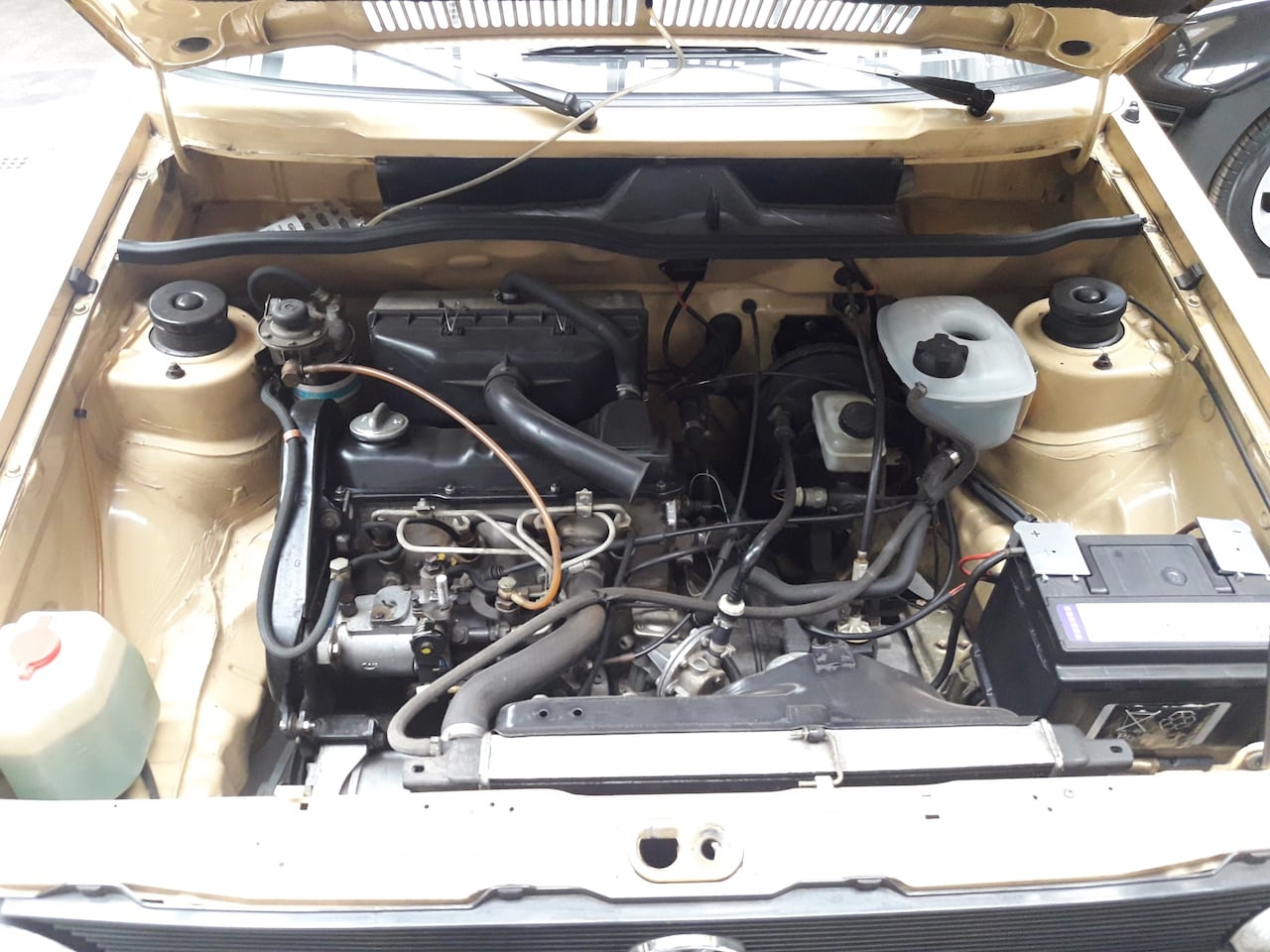 Volkswagen Golf - 1.5 ND