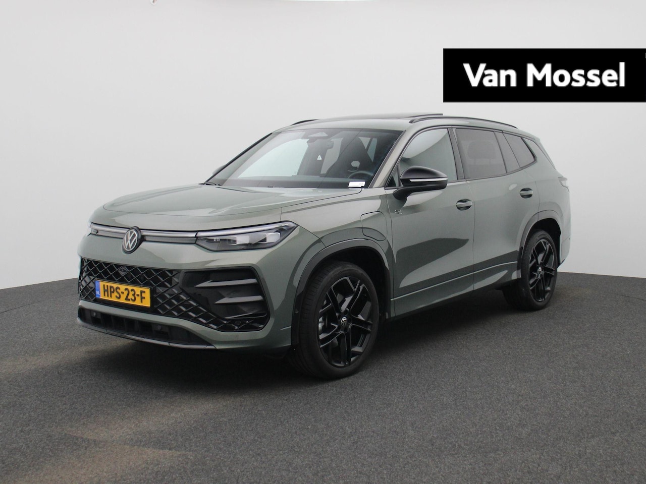 Volkswagen Tayron - 1.5 eHybrid R-Line Edition 204 PK| Origineel Nederlands | 1e Eigenaar | Navigatie | 360 Ca - AutoWereld.nl