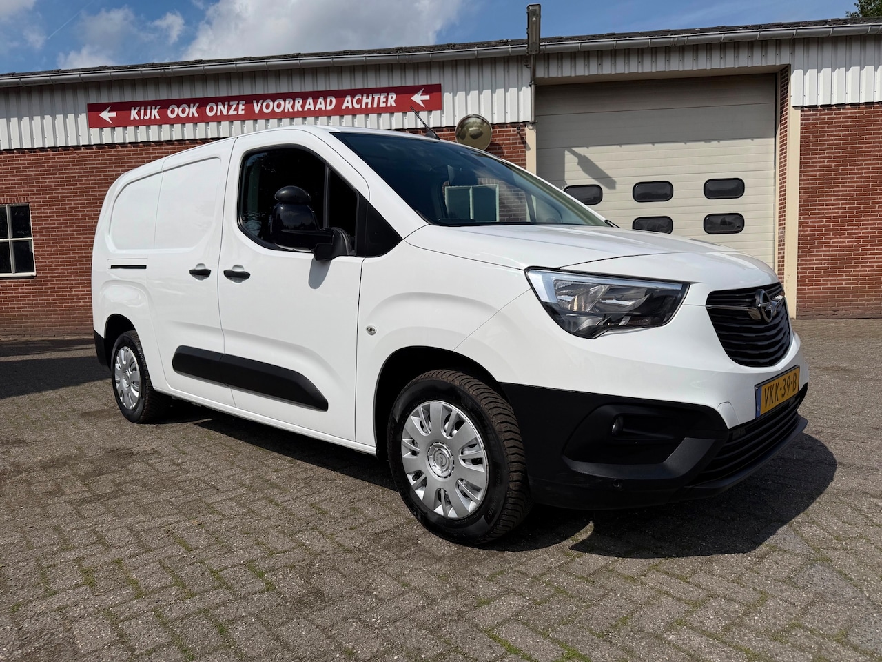 Opel Combo - 1.5D L2H1 airco stuurverwarming cruise euro 6 optioneel met aluca inrichting - AutoWereld.nl