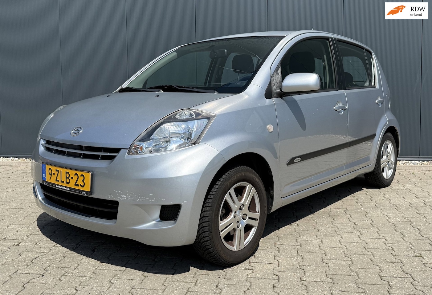 Daihatsu Sirion 2 - 1.3-16V Prestige Airco 5 Deurs Nieuw APK - AutoWereld.nl