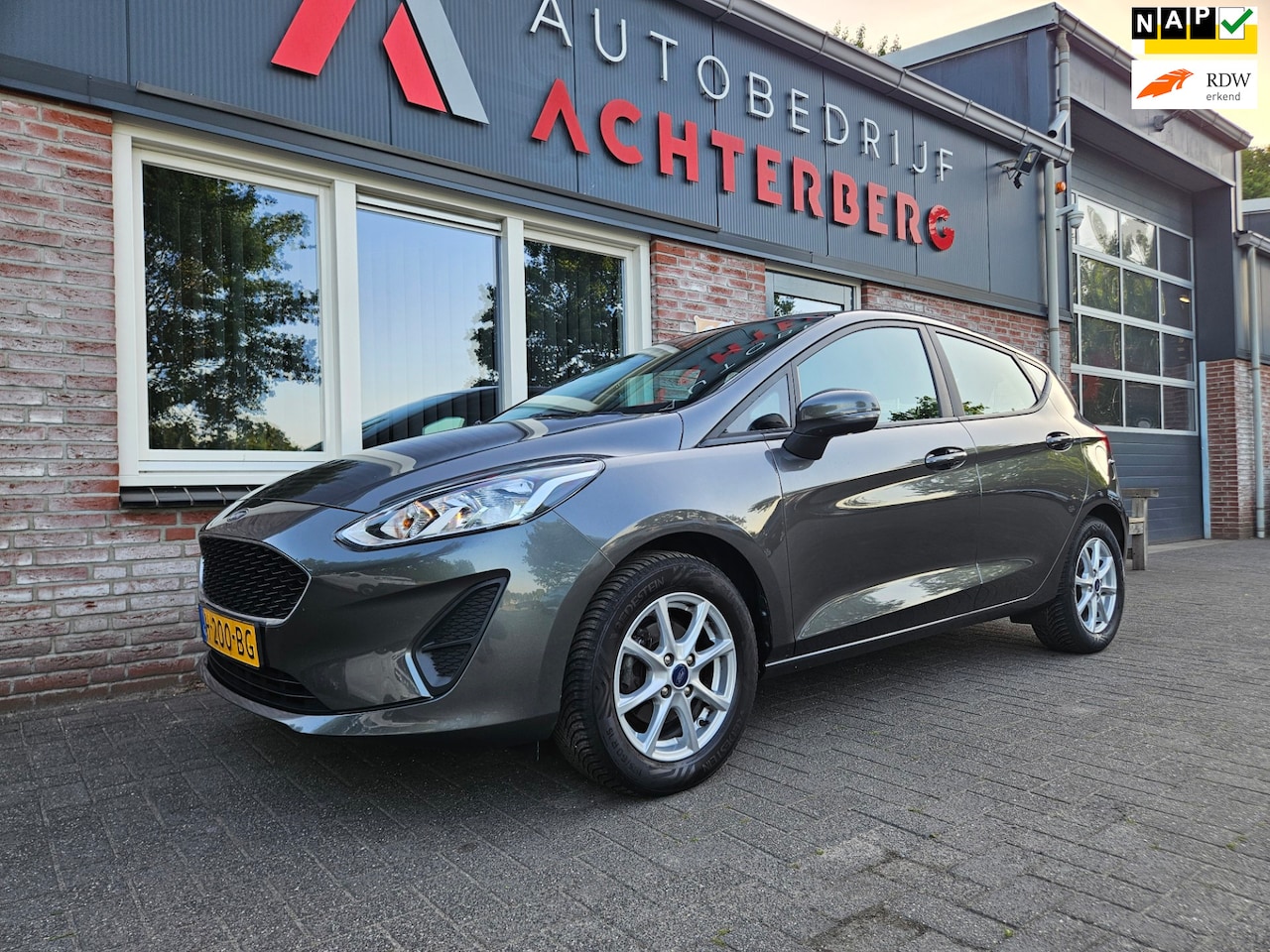 Ford Fiesta - 1.1 Trend Trekhaak! PDC! Navigatie! Nette Auto! Dealer Onderhouden! NAP! - AutoWereld.nl