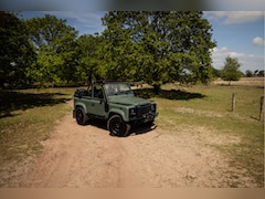 Land Rover Defender - 2.2 Tdci Bel Air Soft Top Intrax Suspension