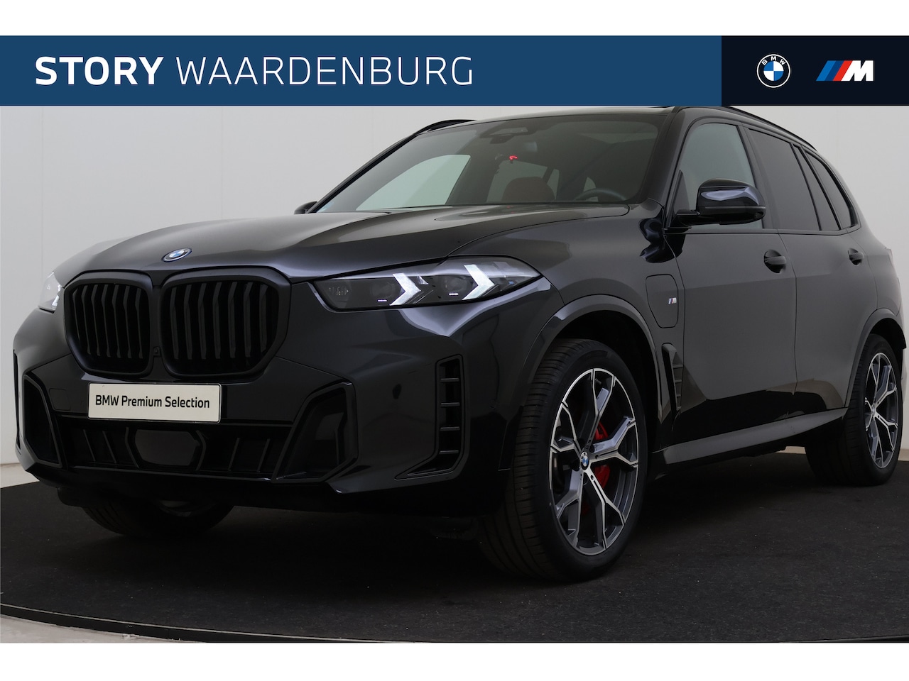 BMW X5 - xDrive50e High Executive M Sport Automaat / Panoramadak Sky Lounge / Trekhaak / Massagefun - AutoWereld.nl