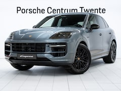Porsche Cayenne - E-Hybrid Black Edition