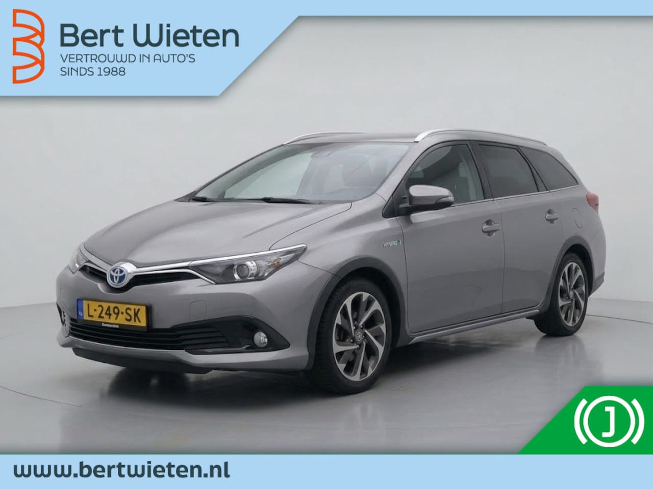 Toyota Auris Touring Sports - 1.8 Hybr. Freestyle | Trekhaak | Navi | Cruise - AutoWereld.nl