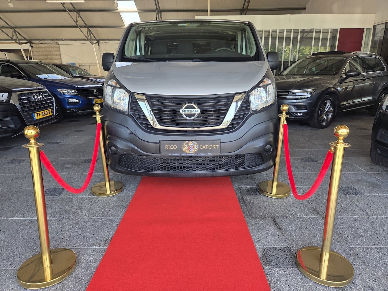 Nissan nv300 - VIVARO 6P LONG DIESEL - AutoWereld.nl