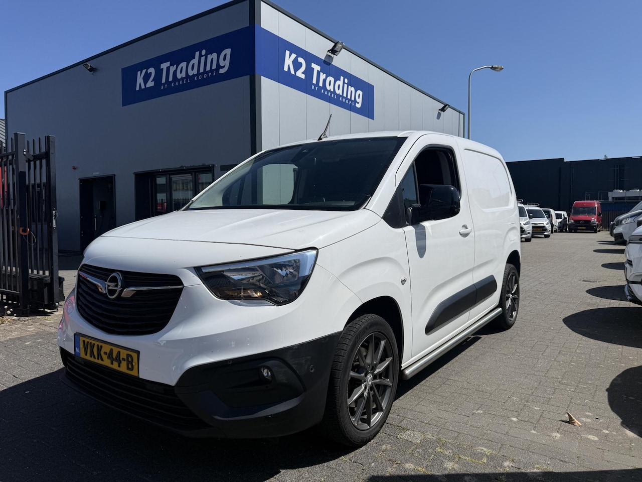 Opel Combo - 1.5D L1H1 Edition 130PK Automaat Euro-6 - AutoWereld.nl