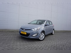 Hyundai i20 - 1.2i i-Drive Airco / Elektr. ramen / Lm velgen / APK t/m 02-2027