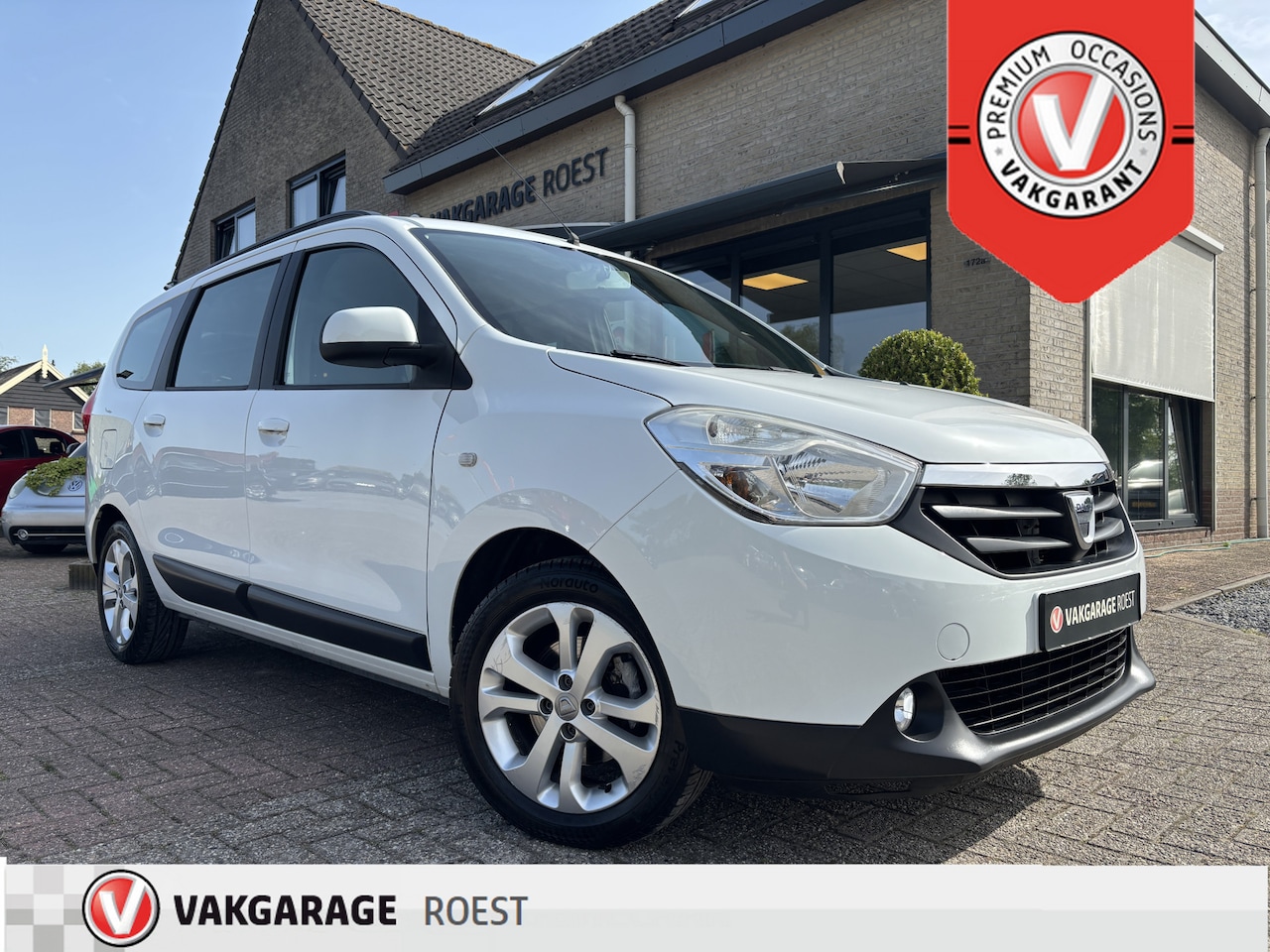 Dacia Lodgy - 1.2 TCe Ambiance Airco / Audio / LM-Velgen - AutoWereld.nl