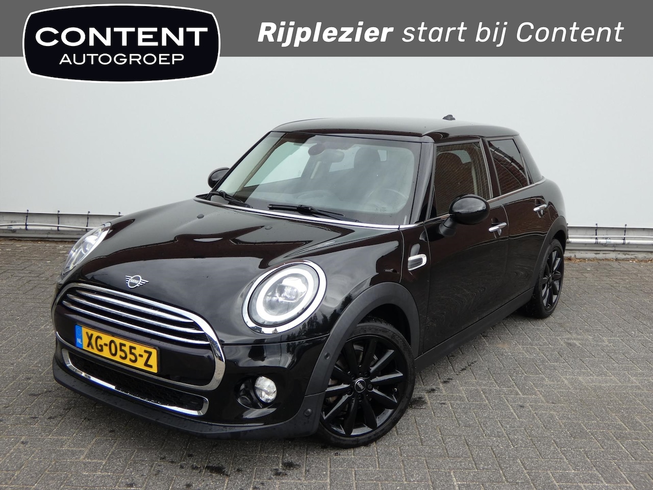 MINI Cooper - Mini 5-Deurs (f55) 1.5 136pk Pepper - AutoWereld.nl