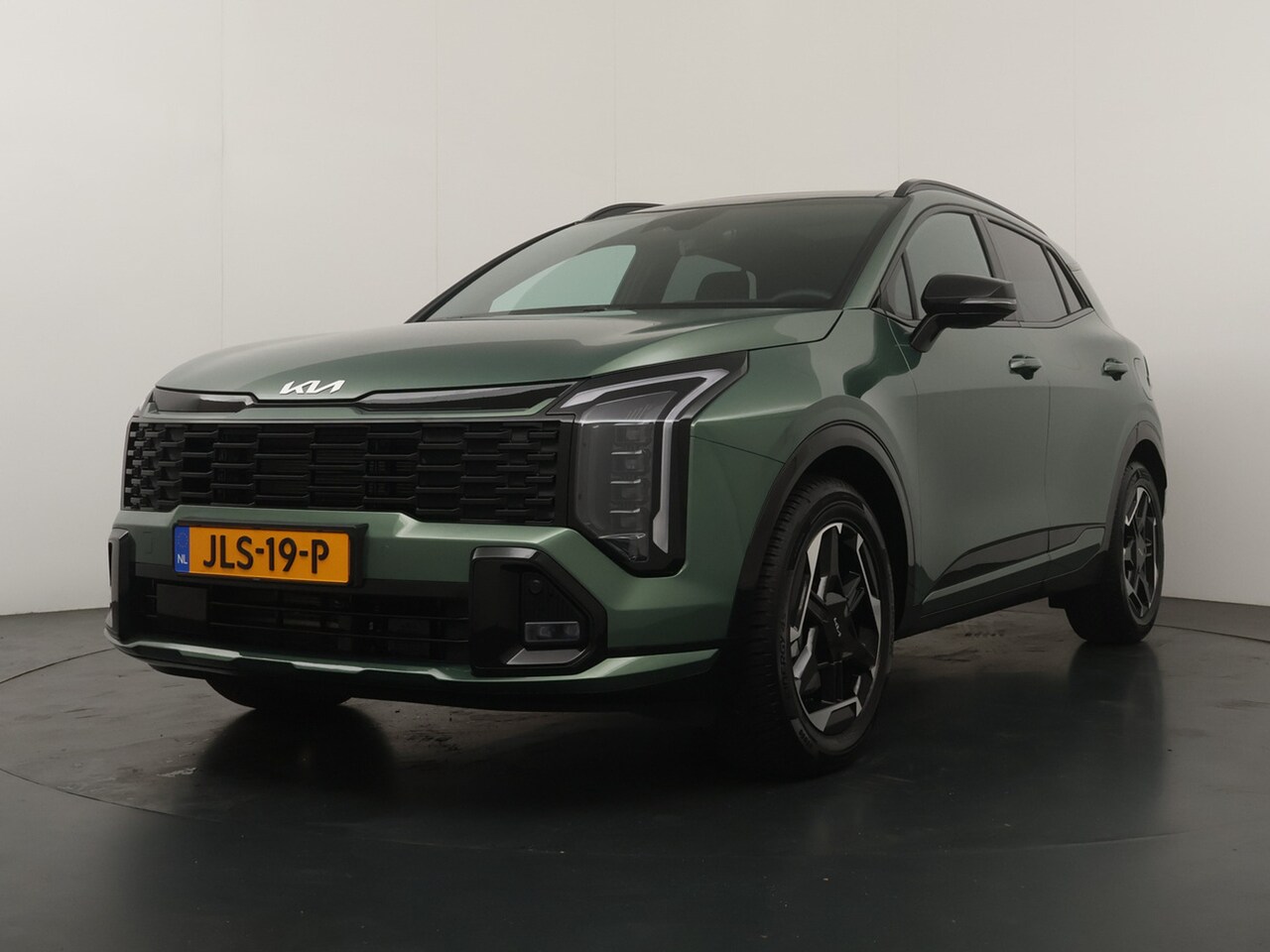 Kia Sportage - 1.6 T-GDi Hybrid GT-Line Navigatie - Achteruitrijcamera - Panoramadak - Stoelverwarming - - AutoWereld.nl