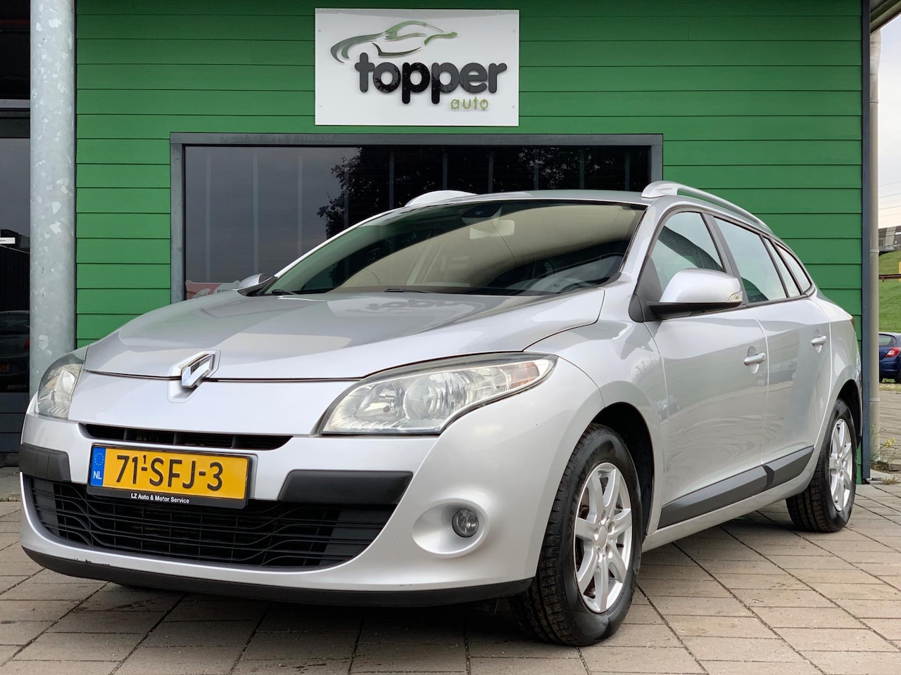 Renault Mégane Estate - 1.5 dCi Expression | Navigatie | Cruise Control | Elekt.Ramen | - AutoWereld.nl